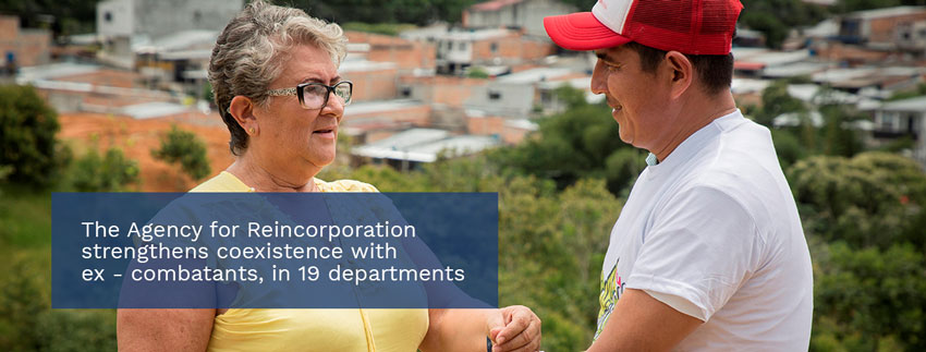 The-Agency-for-Reincorporation-strengthens-coexistence-with-ex---combatants,-in-19-departments.jpg