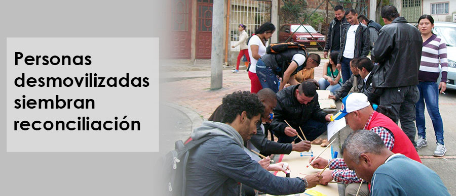 CON ACTIVIDADES LÚDICAS Y ARTÍSTICAS, PERSONAS EN PROCESO DE REINTEGRACIÓN EN BOGOTÁ FINALIZARON SU SERVICIO SOCIAL. FOTO: ACR L COMUNICACIONES