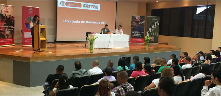 Con actos simbólicos y en compañía de sus familias, personas en Reintegración culminan su Proceso de Reintegración. Foto: ACR l Comunicaciones