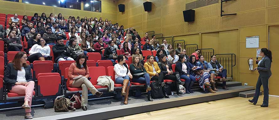 Compensar cualifica perfil laboral de personas en reintegración