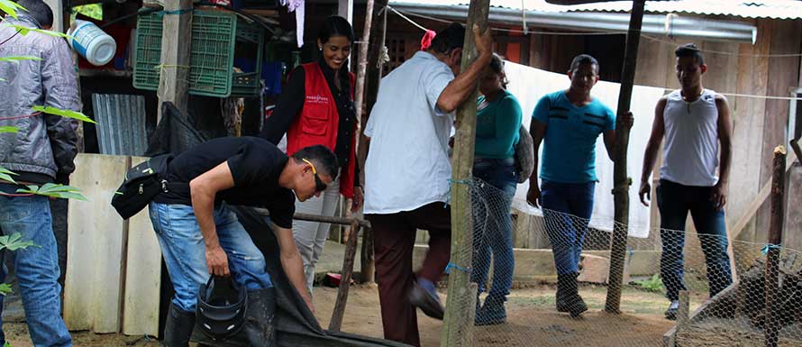 Servicio social de personas en reintegración impacta positivamente la vida de una víctima del conflicto armado