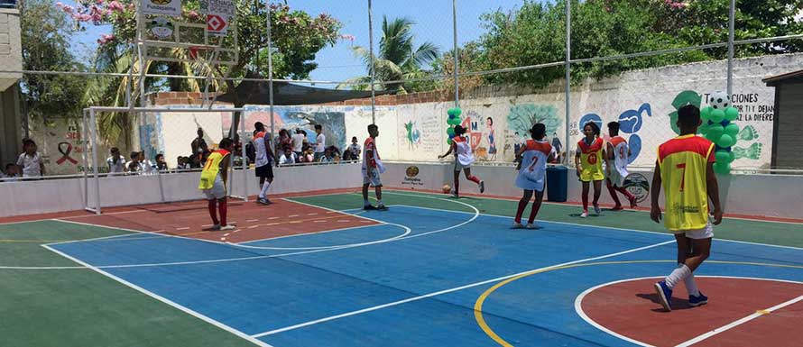 Jóvenes de Ciénaga aprenden sobre valores a través del juego