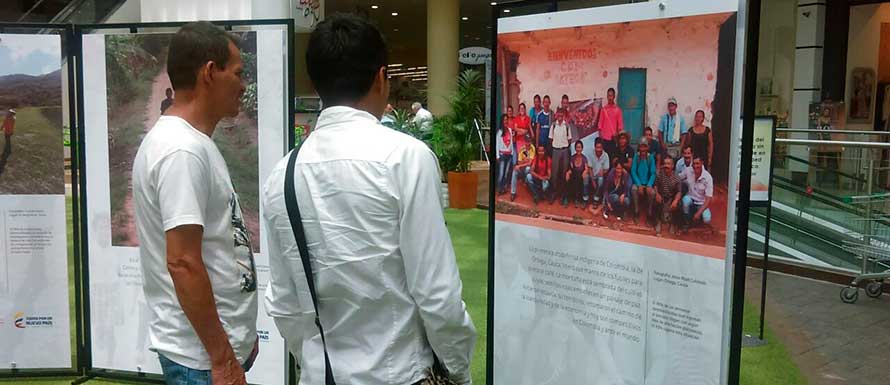 Llega a Cali ‘Retratos de una nueva oportunidad’, exposición fotográfica que cuenta historias de reintegración