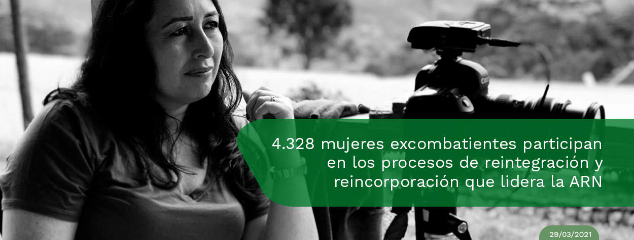 337 mujeres excombatientes le apuestan a la paz en Bogotá