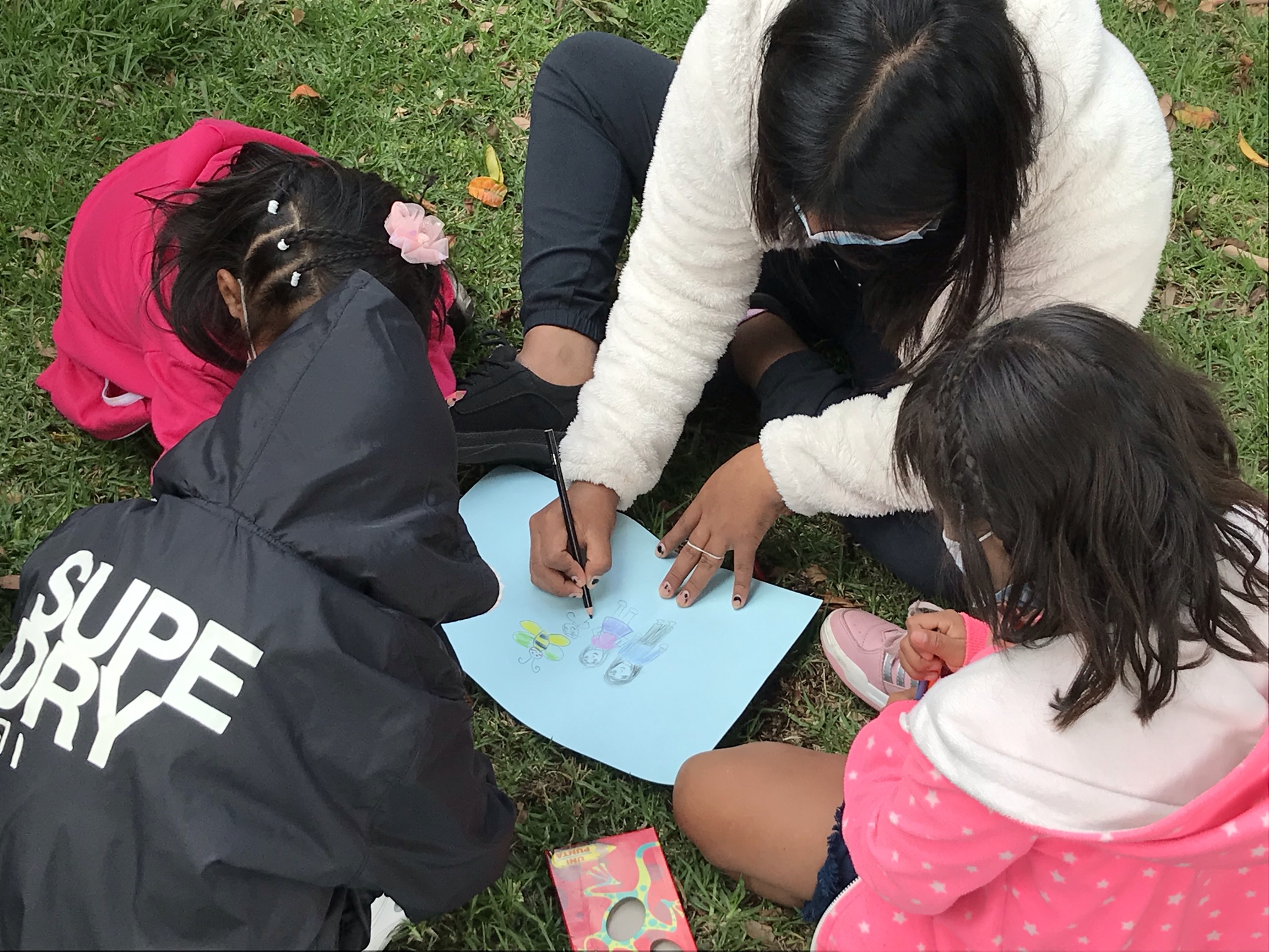 ‘Lazos, herencias y saberes’ la estrategia de acompañamiento familiar en Bogotá.JPEG