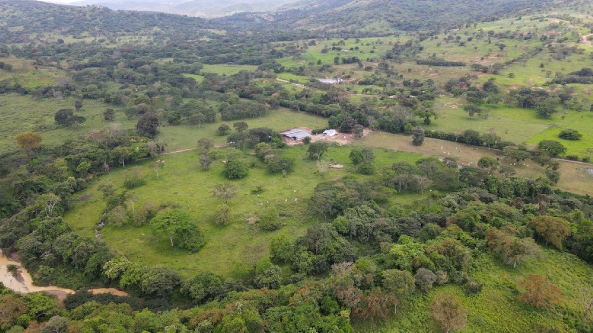 foto aerea de ETCR Caño Indio