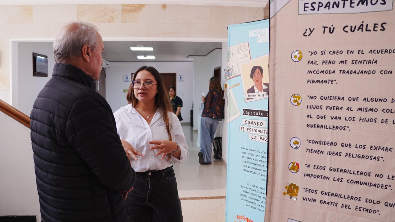 Diálogo ciudadano sobre estigmatización y reconciliación en espacio de pedagogía para la paz.